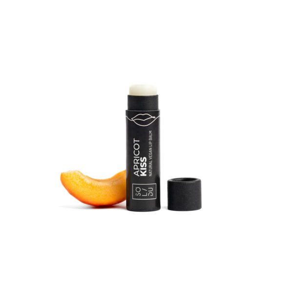 APRICOTKISS.