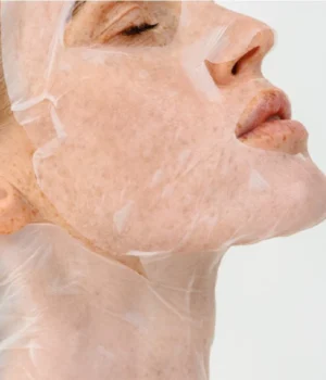 CLM veido ir kaklo odos priežiūros rutina CELEMI