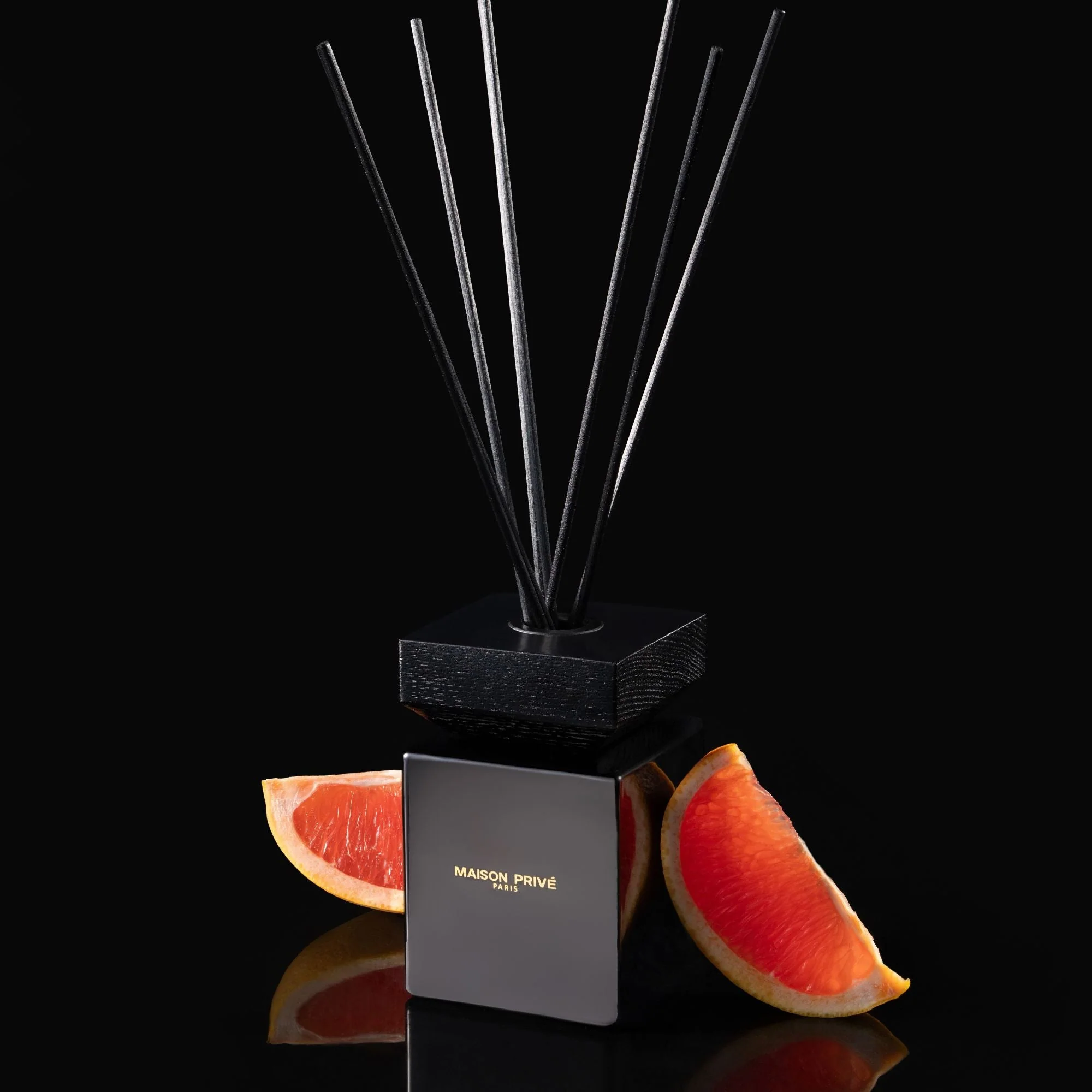 Namų kvapas | Raudonasis apelsinas ir greipfrutas | MAISON PRIVÉ | 200ml