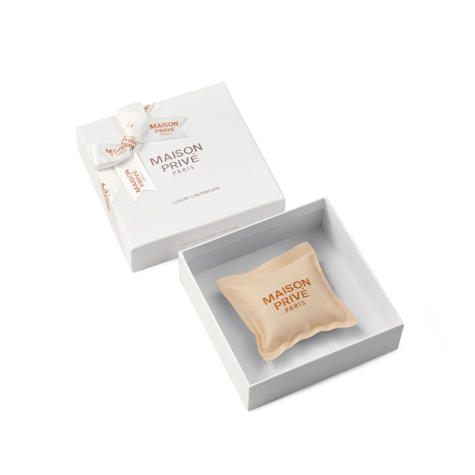 PERSIKAS IR ŽALIOJI ARBATA | Automobilio kvapas | MAISON PRIVÉ