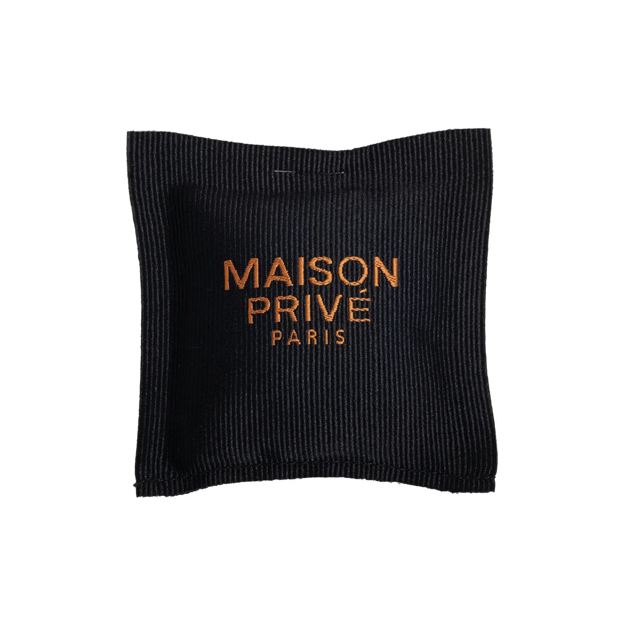 OBUOLIAI IR CINAMONAS | Automobilio kvapas | MAISON PRIVÉ